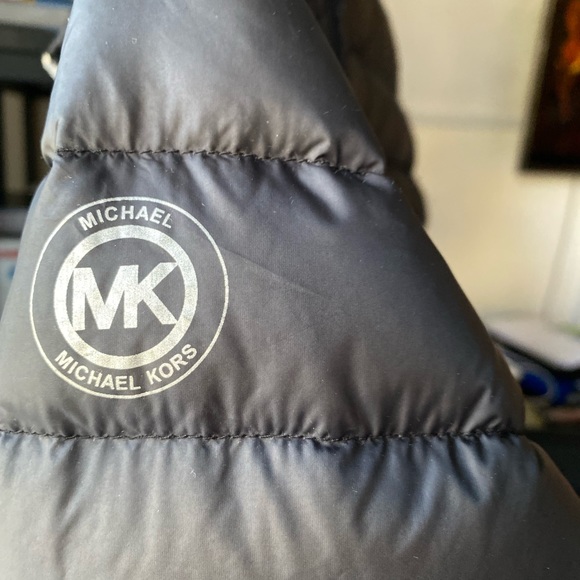 Michael Kors down jacket - Picture 3 of 6